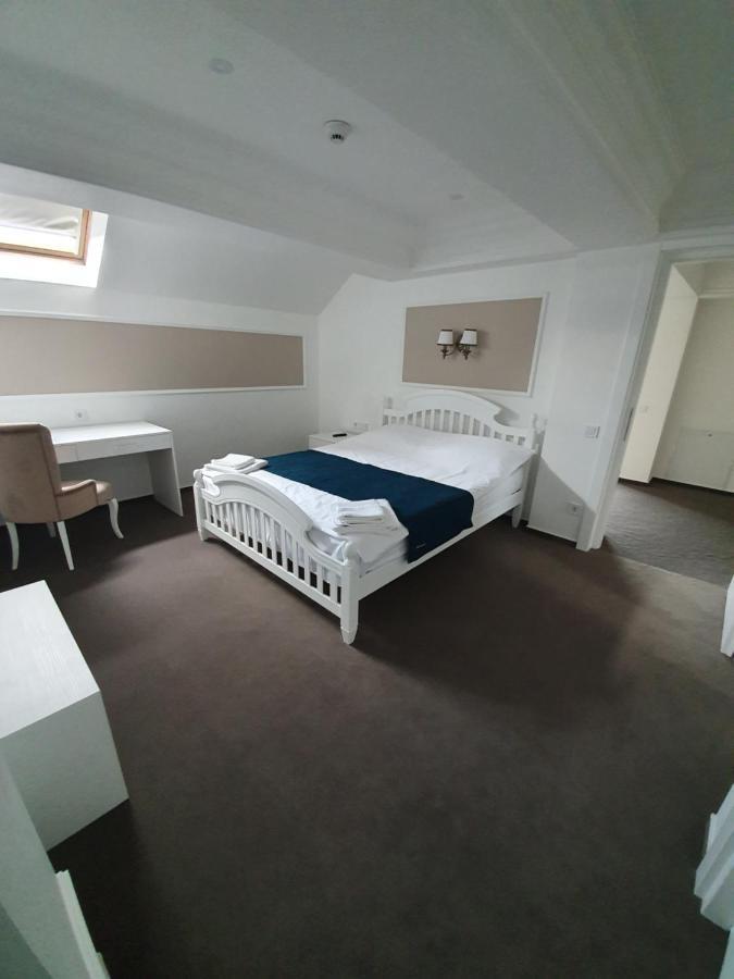 Vila Berlin Hotel Poiana Brasov Eksteriør billede
